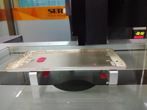 手機(jī)殼精確檢測背后的影像測量儀(圖1) 手機(jī)殼精確檢測背后的影像測量儀(圖1)