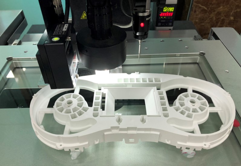 影像測(cè)量?jī)x對(duì)汽車儀表盤進(jìn)行高效檢測(cè)(圖1) 影像測(cè)量?jī)x對(duì)汽車儀表盤進(jìn)行高效檢測(cè)(圖1)